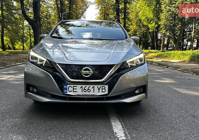 Серый Ниссан Лиф, объемом двигателя 0 л и пробегом 59 тыс. км за 14300 $, фото 1 на Automoto.ua