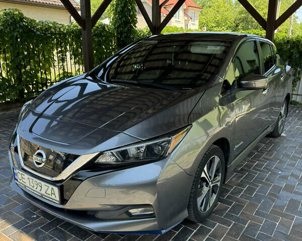 Серый Ниссан Лиф, объемом двигателя 0 л и пробегом 105 тыс. км за 13999 $, фото 1 на Automoto.ua