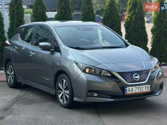 Серый Ниссан Лиф, объемом двигателя 0 л и пробегом 170 тыс. км за 12990 $, фото 1 на Automoto.ua