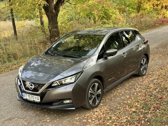 Серый Ниссан Лиф, объемом двигателя 0 л и пробегом 76 тыс. км за 16961 $, фото 1 на Automoto.ua