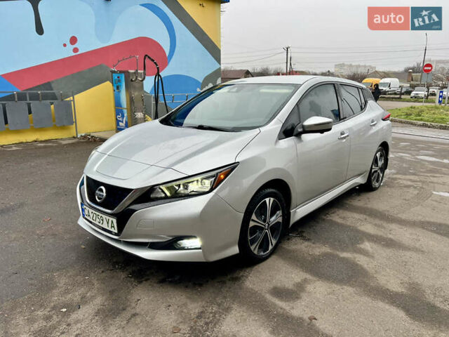 Серый Ниссан Лиф, объемом двигателя 0 л и пробегом 70 тыс. км за 17800 $, фото 1 на Automoto.ua