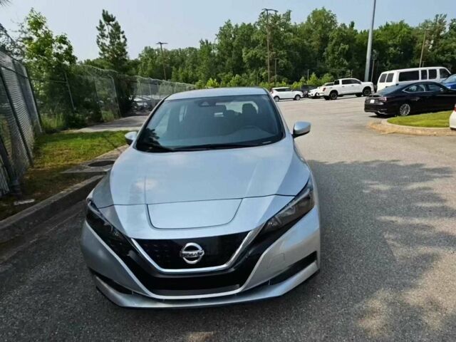 Сірий Ніссан Ліф, об'ємом двигуна 0 л та пробігом 86 тис. км за 7000 $, фото 1 на Automoto.ua