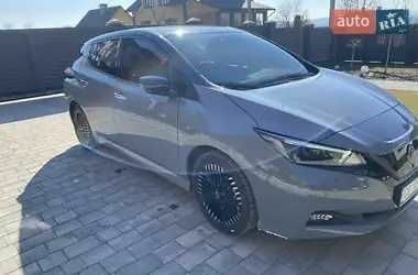 Серый Ниссан Лиф, объемом двигателя 0 л и пробегом 21 тыс. км за 18900 $, фото 1 на Automoto.ua