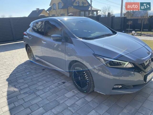 Серый Ниссан Лиф, объемом двигателя 0 л и пробегом 20 тыс. км за 18900 $, фото 1 на Automoto.ua