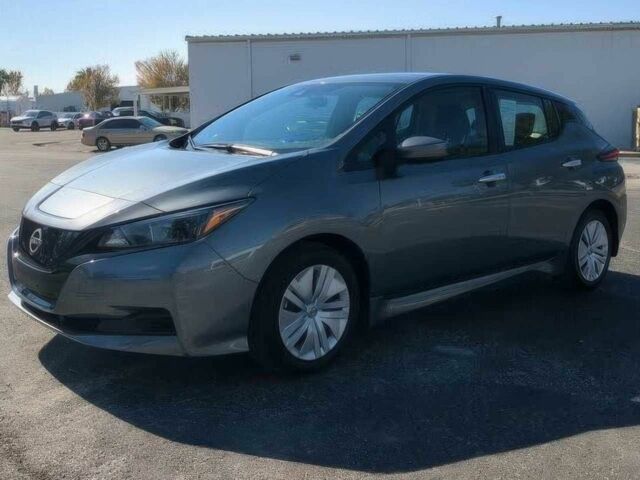 Сірий Ніссан Ліф, об'ємом двигуна 0 л та пробігом 16 тис. км за 8000 $, фото 1 на Automoto.ua