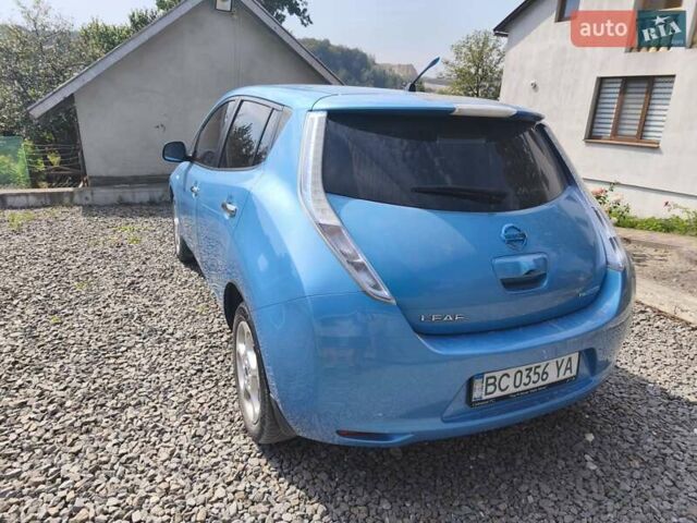 Синій Ніссан Ліф, об'ємом двигуна 0 л та пробігом 135 тис. км за 6000 $, фото 1 на Automoto.ua