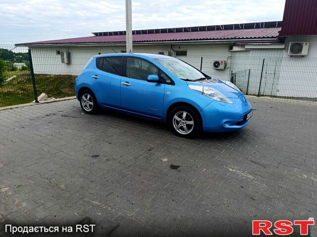 Синій Ніссан Ліф, об'ємом двигуна 0 л та пробігом 122 тис. км за 4350 $, фото 1 на Automoto.ua