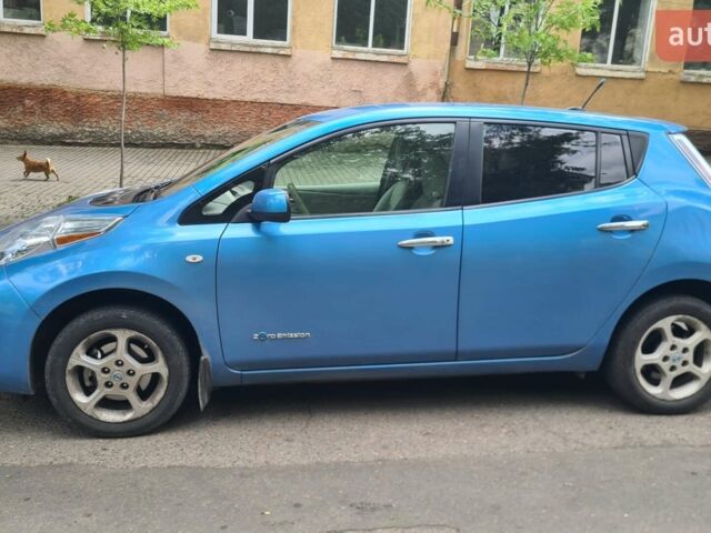 Синій Ніссан Ліф, об'ємом двигуна 0 л та пробігом 220 тис. км за 7800 $, фото 1 на Automoto.ua