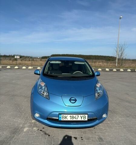 Синій Ніссан Ліф, об'ємом двигуна 0 л та пробігом 125 тис. км за 4150 $, фото 1 на Automoto.ua