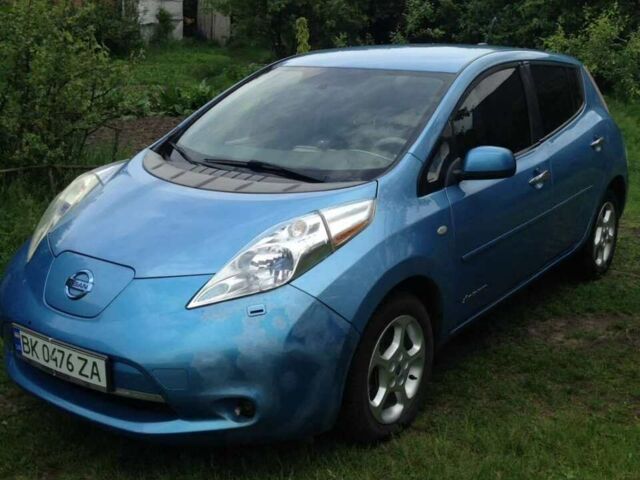 Синій Ніссан Ліф, об'ємом двигуна 0 л та пробігом 67 тис. км за 4990 $, фото 1 на Automoto.ua