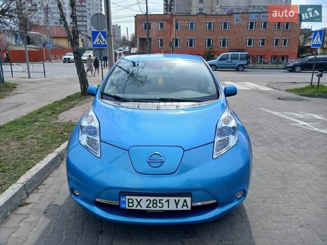 Синій Ніссан Ліф, об'ємом двигуна 0 л та пробігом 106 тис. км за 4700 $, фото 1 на Automoto.ua