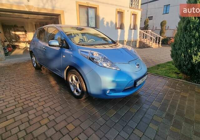 Синий Ниссан Лиф, объемом двигателя 0 л и пробегом 149 тыс. км за 7500 $, фото 1 на Automoto.ua