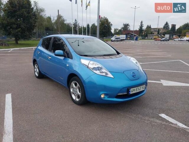 Синий Ниссан Лиф, объемом двигателя 0 л и пробегом 128 тыс. км за 4999 $, фото 1 на Automoto.ua