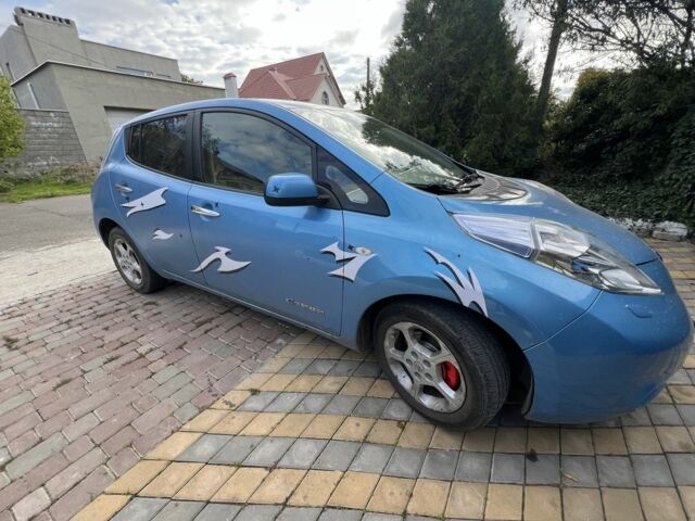 Синій Ніссан Ліф, об'ємом двигуна 0 л та пробігом 150 тис. км за 5616 $, фото 1 на Automoto.ua