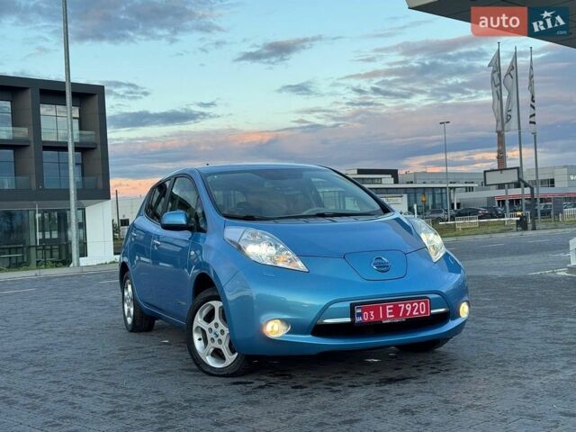 Синій Ніссан Ліф, об'ємом двигуна 0 л та пробігом 122 тис. км за 4999 $, фото 1 на Automoto.ua