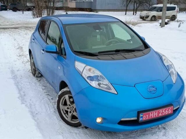Синий Ниссан Лиф, объемом двигателя 0 л и пробегом 138 тыс. км за 4800 $, фото 1 на Automoto.ua