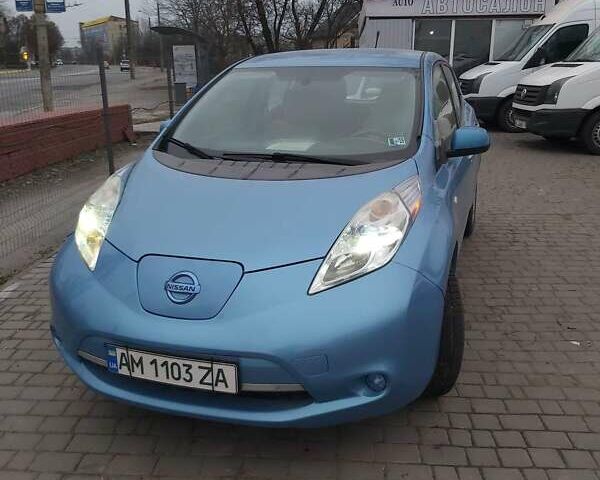 Синий Ниссан Лиф, объемом двигателя 0 л и пробегом 128 тыс. км за 7777 $, фото 1 на Automoto.ua