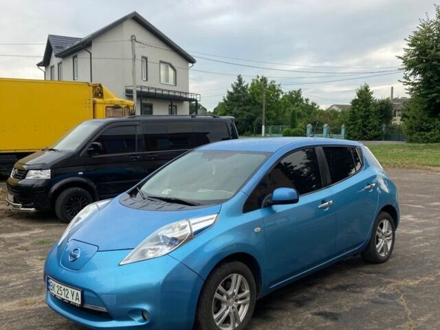 Синій Ніссан Ліф, об'ємом двигуна 0 л та пробігом 125 тис. км за 8450 $, фото 1 на Automoto.ua