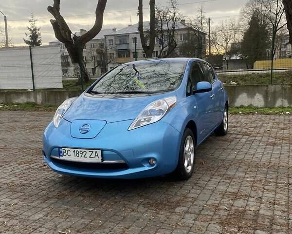 Синій Ніссан Ліф, об'ємом двигуна 0 л та пробігом 99 тис. км за 3700 $, фото 1 на Automoto.ua