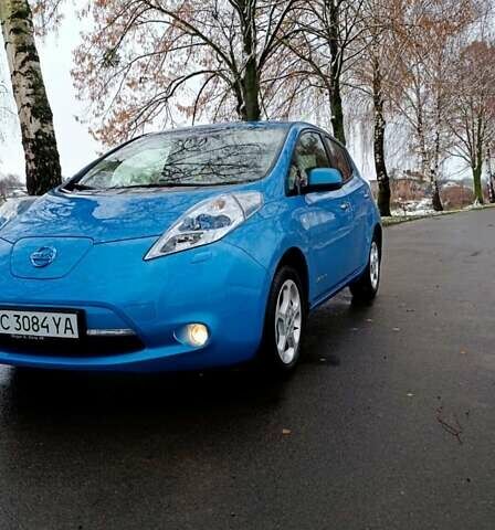 Синий Ниссан Лиф, объемом двигателя 0 л и пробегом 120 тыс. км за 4650 $, фото 1 на Automoto.ua