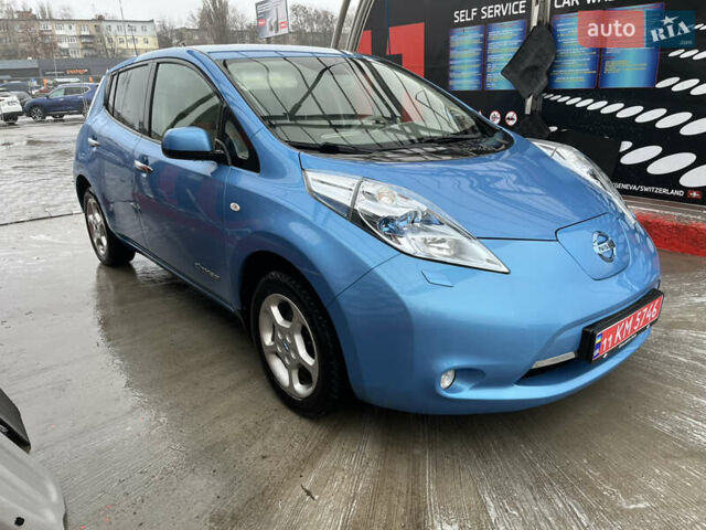 Синий Ниссан Лиф, объемом двигателя 0 л и пробегом 107 тыс. км за 4350 $, фото 1 на Automoto.ua
