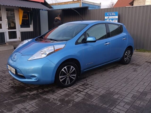 Синий Ниссан Лиф, объемом двигателя 0 л и пробегом 169 тыс. км за 7000 $, фото 1 на Automoto.ua