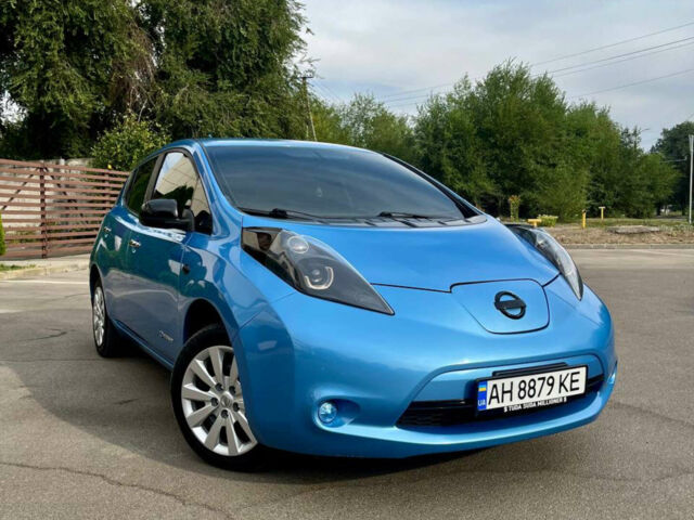 Синий Ниссан Лиф, объемом двигателя 0 л и пробегом 83 тыс. км за 7499 $, фото 1 на Automoto.ua
