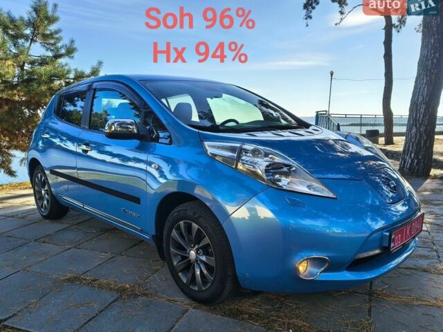 Синій Ніссан Ліф, объемом двигателя 0 л и пробегом 56 тыс. км за 8800 $, фото 1 на Automoto.ua