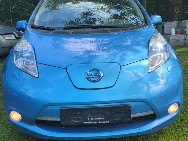 Синій Ніссан Ліф, об'ємом двигуна 0 л та пробігом 210 тис. км за 3700 $, фото 1 на Automoto.ua