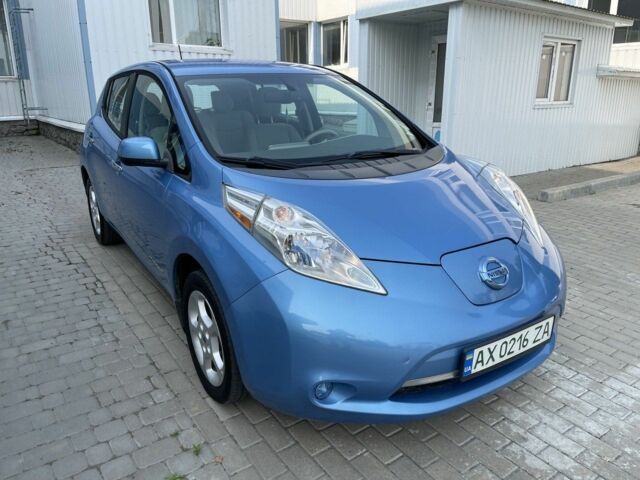 Синій Ніссан Ліф, об'ємом двигуна 0 л та пробігом 75 тис. км за 6700 $, фото 1 на Automoto.ua