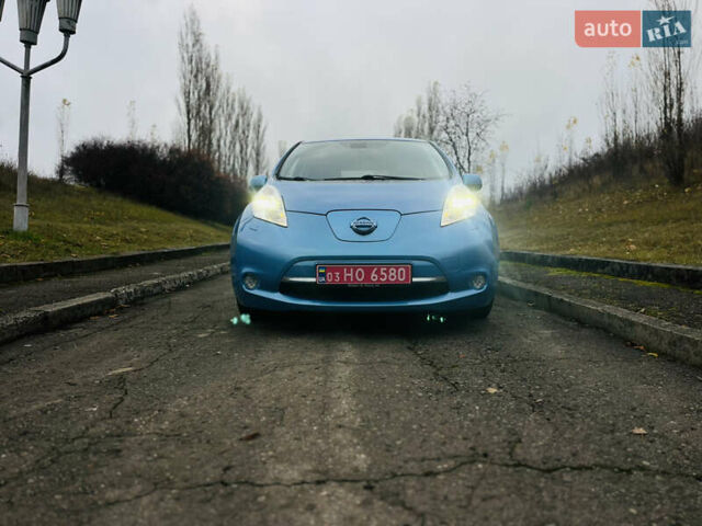 Синій Ніссан Ліф, об'ємом двигуна 0 л та пробігом 140 тис. км за 7100 $, фото 1 на Automoto.ua