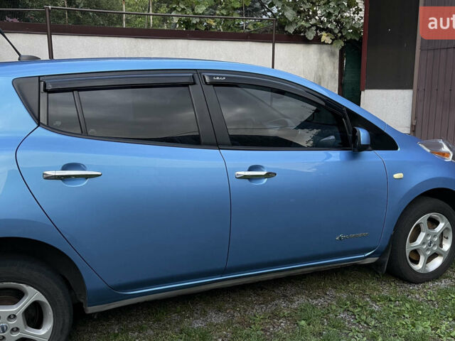 Синий Ниссан Лиф, объемом двигателя 0 л и пробегом 131 тыс. км за 7900 $, фото 1 на Automoto.ua