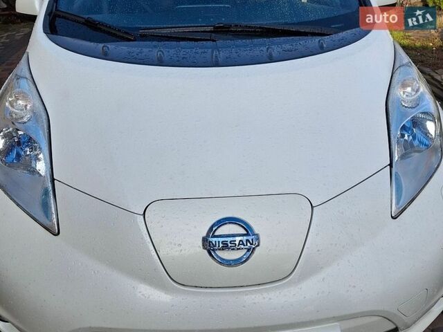Синий Ниссан Лиф, объемом двигателя 0 л и пробегом 81 тыс. км за 7700 $, фото 1 на Automoto.ua