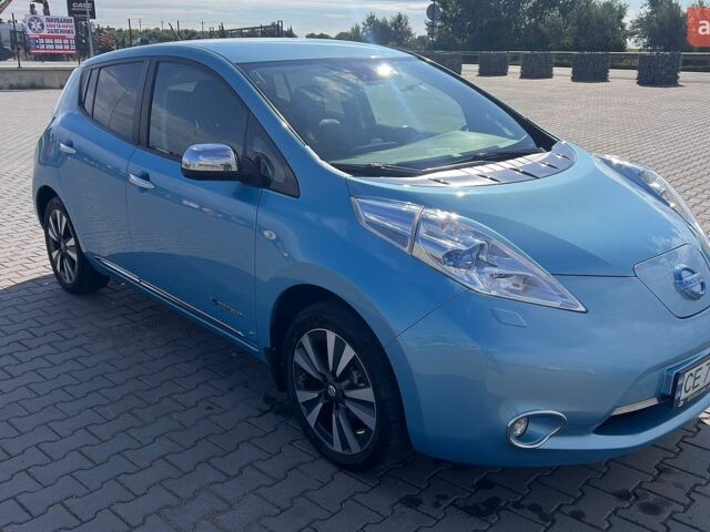 Синий Ниссан Лиф, объемом двигателя 0 л и пробегом 145 тыс. км за 8400 $, фото 1 на Automoto.ua