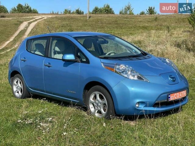 Синий Ниссан Лиф, объемом двигателя 0 л и пробегом 106 тыс. км за 7500 $, фото 1 на Automoto.ua