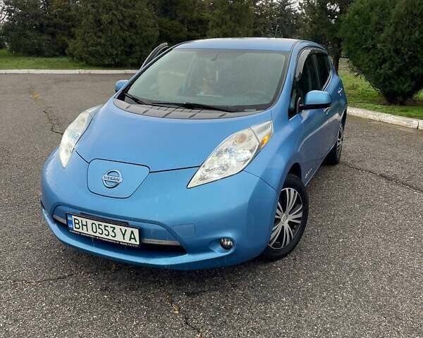 Синій Ніссан Ліф, об'ємом двигуна 0 л та пробігом 191 тис. км за 5500 $, фото 1 на Automoto.ua