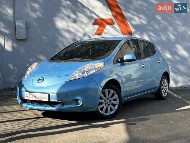 Синій Ніссан Ліф, об'ємом двигуна 0 л та пробігом 112 тис. км за 7490 $, фото 1 на Automoto.ua