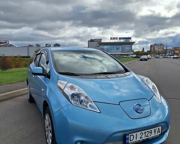 Синий Ниссан Лиф, объемом двигателя 0 л и пробегом 141 тыс. км за 7150 $, фото 1 на Automoto.ua