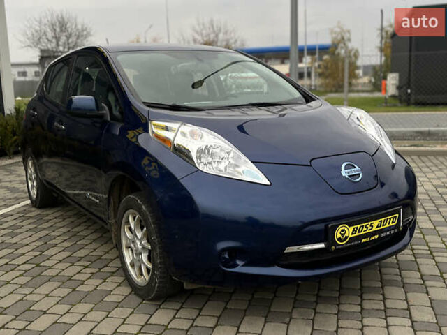 Синий Ниссан Лиф, объемом двигателя 0 л и пробегом 165 тыс. км за 7800 $, фото 1 на Automoto.ua