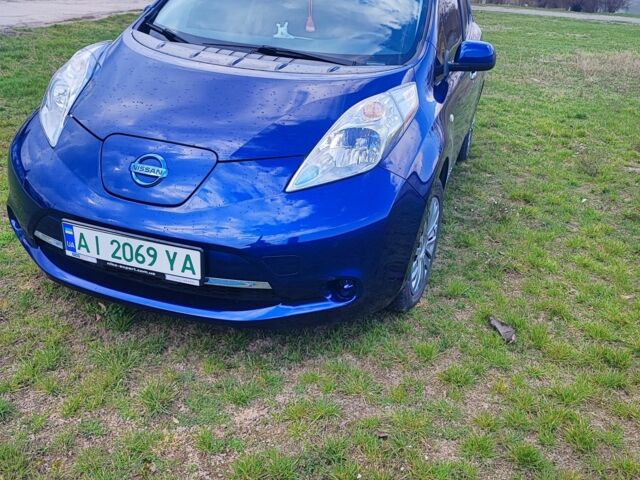 Синій Ніссан Ліф, об'ємом двигуна 0 л та пробігом 155 тис. км за 7196 $, фото 1 на Automoto.ua
