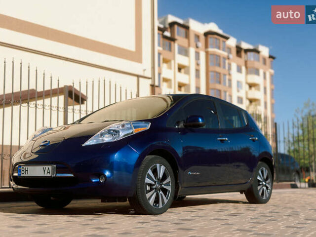 Синій Ніссан Ліф, об'ємом двигуна 0 л та пробігом 79 тис. км за 8700 $, фото 1 на Automoto.ua