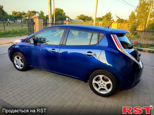 Синій Ніссан Ліф, об'ємом двигуна 0 л та пробігом 135 тис. км за 7800 $, фото 1 на Automoto.ua