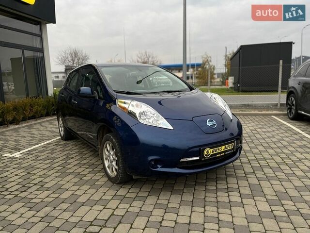 Синий Ниссан Лиф, объемом двигателя 0 л и пробегом 165 тыс. км за 7400 $, фото 1 на Automoto.ua