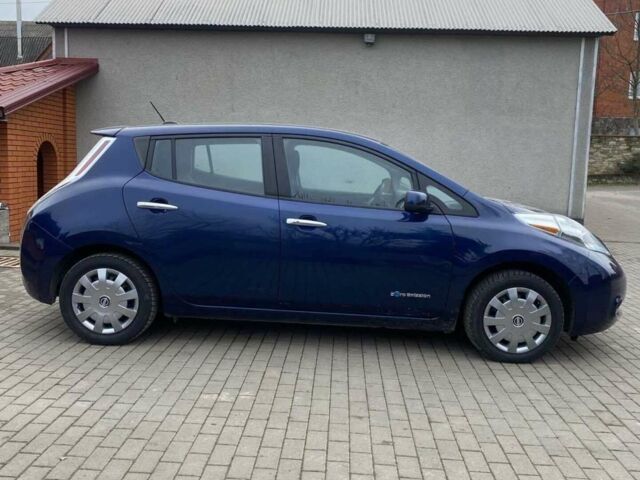 Синій Ніссан Ліф, об'ємом двигуна 0 л та пробігом 56 тис. км за 7700 $, фото 1 на Automoto.ua