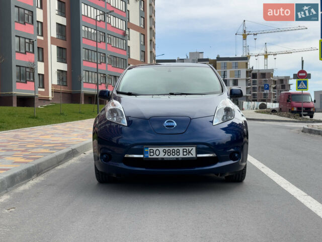 Синий Ниссан Лиф, объемом двигателя 0 л и пробегом 78 тыс. км за 8500 $, фото 1 на Automoto.ua