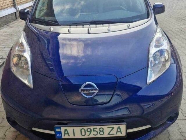 Синий Ниссан Лиф, объемом двигателя 0 л и пробегом 96 тыс. км за 9487 $, фото 1 на Automoto.ua
