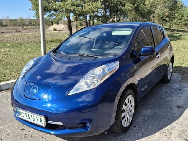 Синий Ниссан Лиф, объемом двигателя 0 л и пробегом 114 тыс. км за 6999 $, фото 1 на Automoto.ua