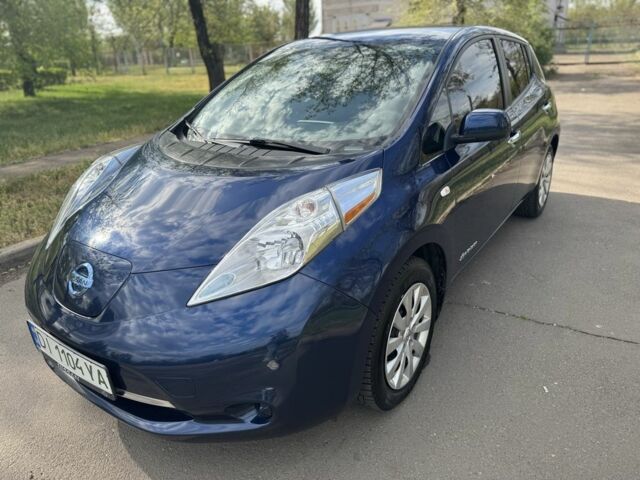 Синий Ниссан Лиф, объемом двигателя 0 л и пробегом 84 тыс. км за 7600 $, фото 1 на Automoto.ua
