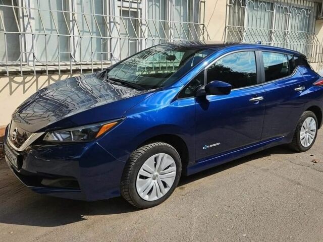 Синій Ніссан Ліф, об'ємом двигуна 0 л та пробігом 70 тис. км за 16000 $, фото 1 на Automoto.ua