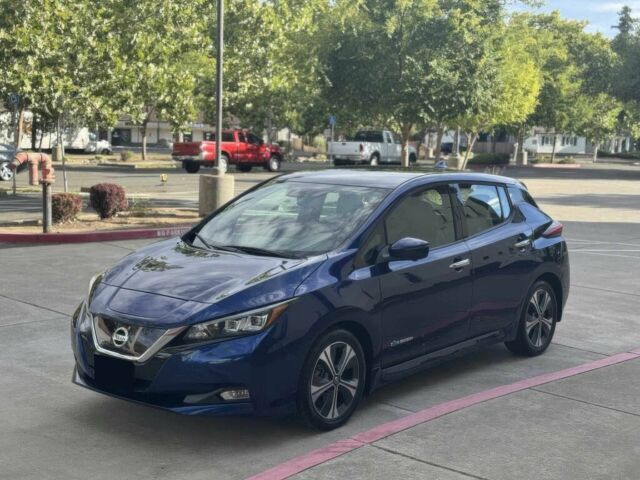 Синій Ніссан Ліф, об'ємом двигуна 0 л та пробігом 32 тис. км за 6500 $, фото 1 на Automoto.ua